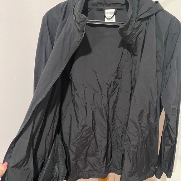 NWOT VS Pink Windbreaker - Picture 3 of 5